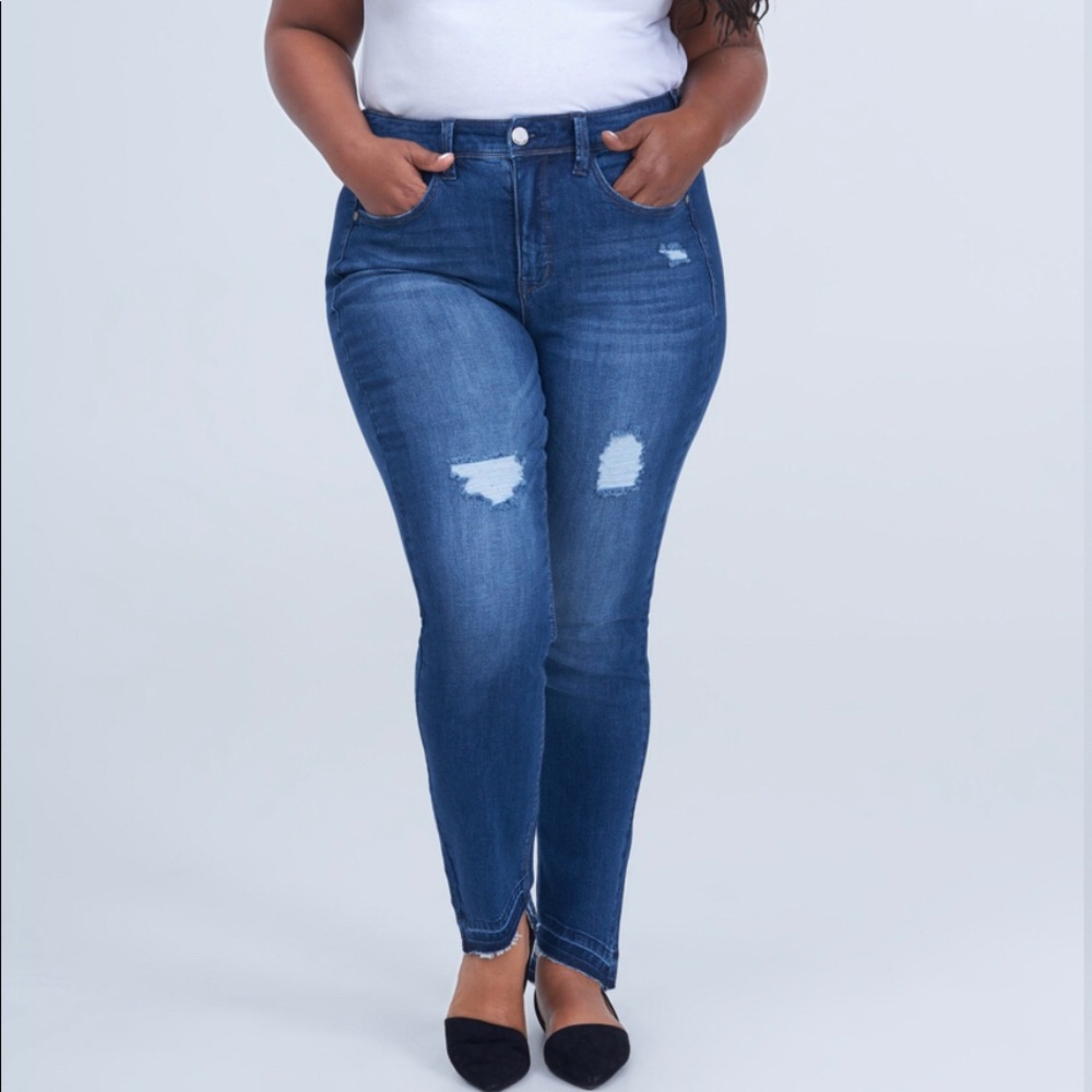 Seven7 Tummyless Uneven Hem Skinny Jeans 20W